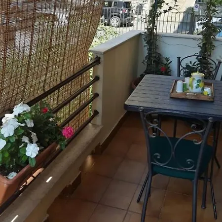 Small Luxury House * Специя