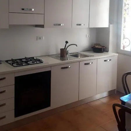 Apartment Small Luxury House La Spezia