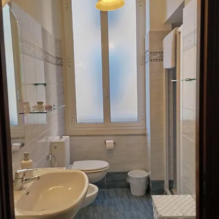 Small Luxury House Апартаменти